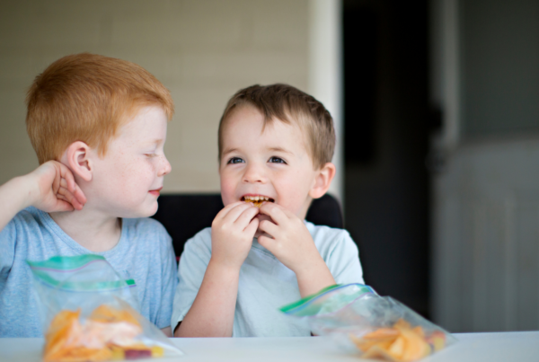 kids eating a snack together